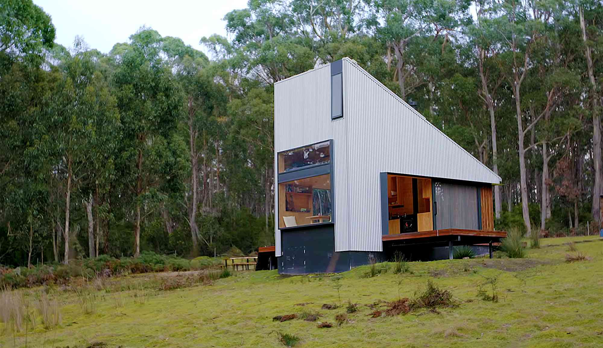 Bruny Island Hideaway由Maguire + Devin设计