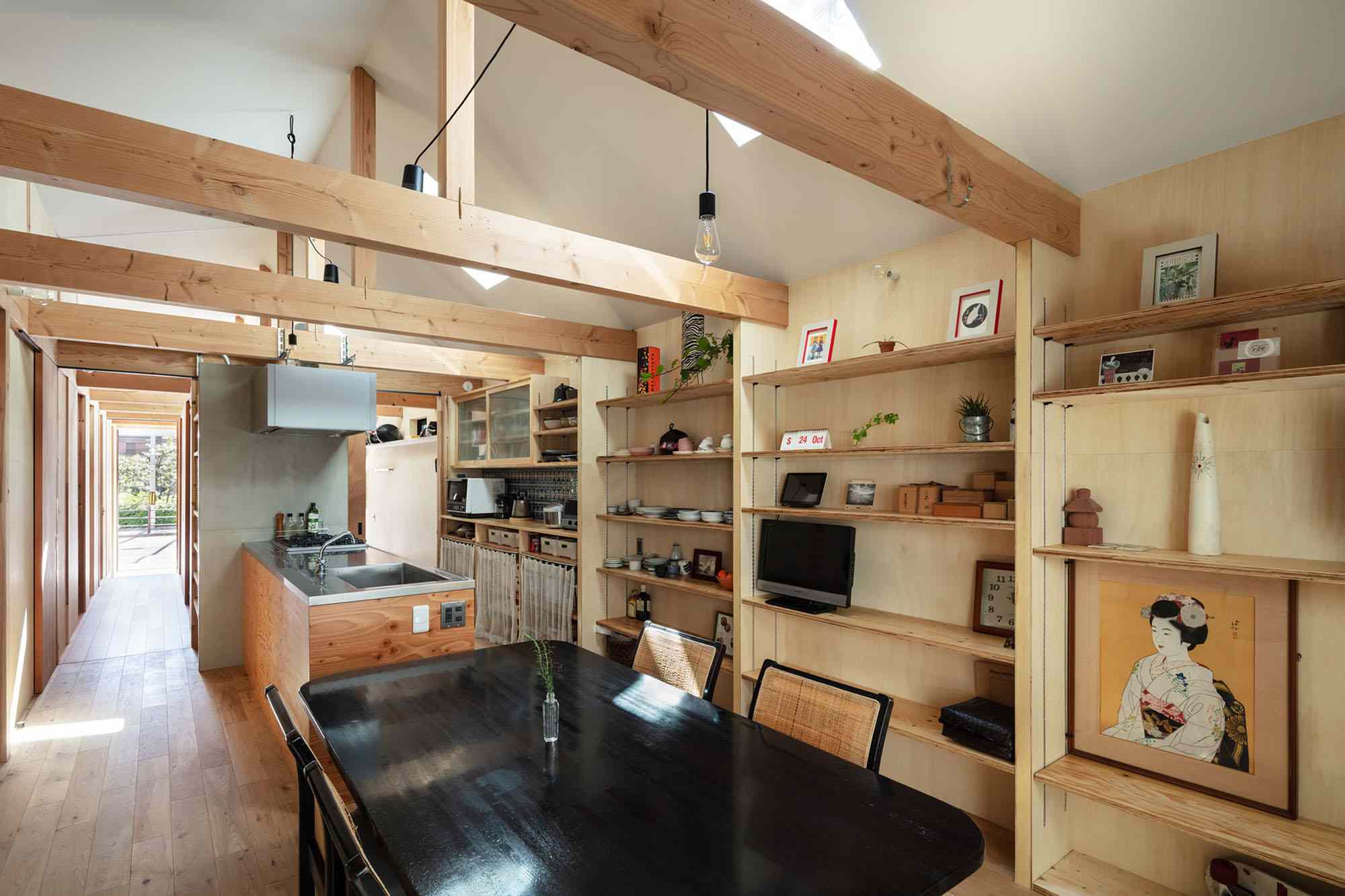 Yoshihiro Yamamoto Architects Atelier Long走廊的Toolbox House