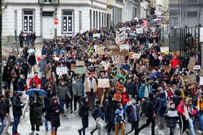 在比利时罢工的学生