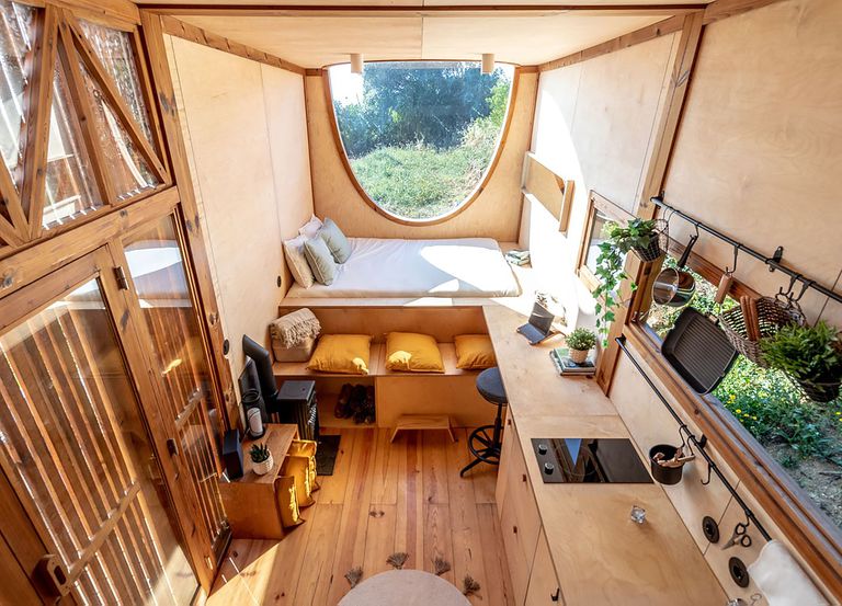 Ursa Tiny House by Madeiguincho内饰