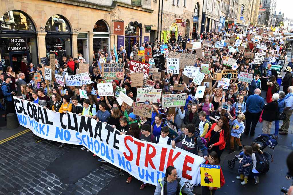 爱丁堡活动人士加入全球气候罢工＂width=