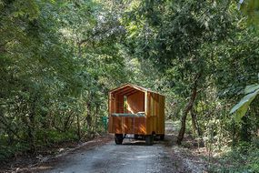 La Casa Nueva Mobile Diy Camper Jag Studio外观