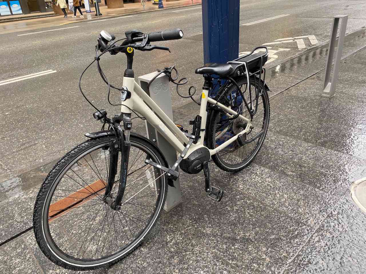 我的自行车有三个锁