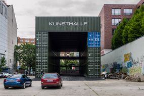 Kunsthalle集装箱建筑的外面。