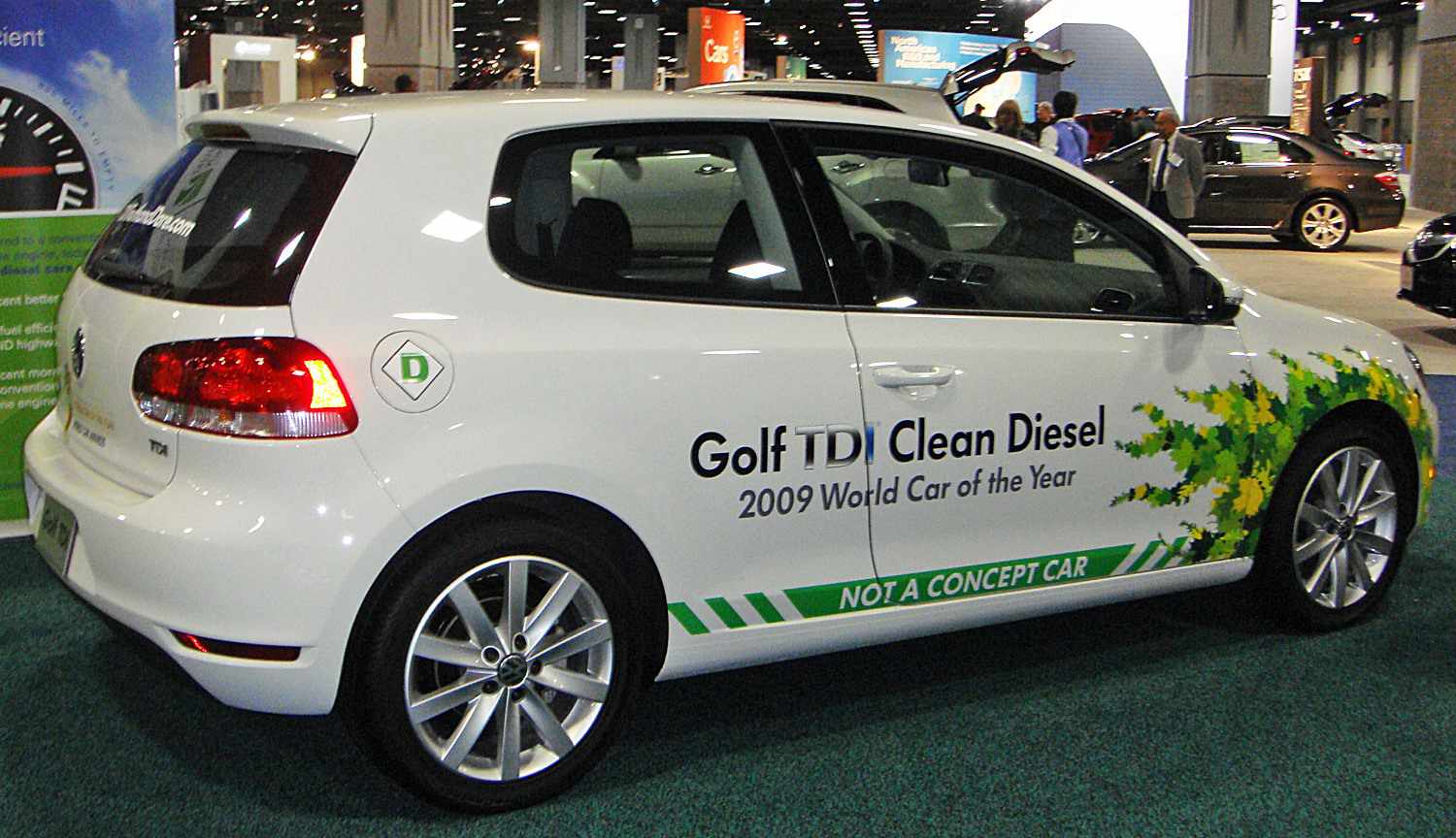 大众的高尔夫TDI是2009年的年度绿色汽车