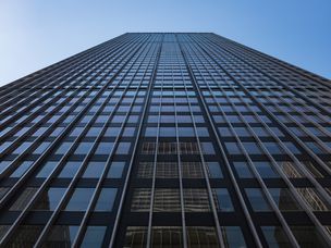 联合碳化物大楼是有史以来最高的建筑，以建造更大的建筑。