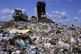 新泽西州苏塞克斯的一个垃圾填埋场。