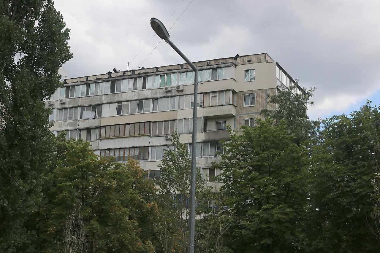 苏联风格的混凝土块高层