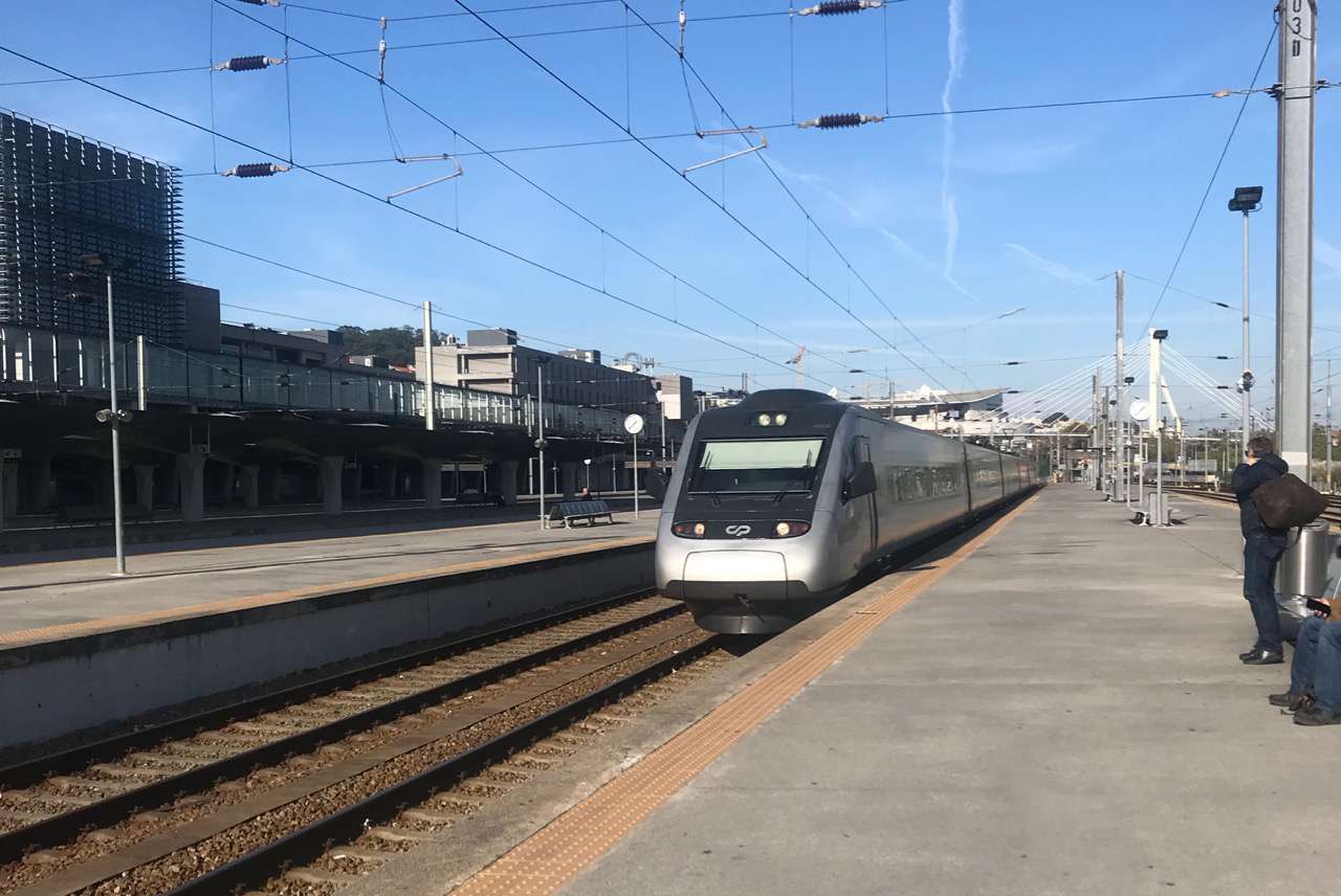 high speed train in Porto