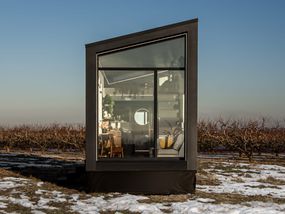 Luna Tiny House by New Frontier Design外观“width=