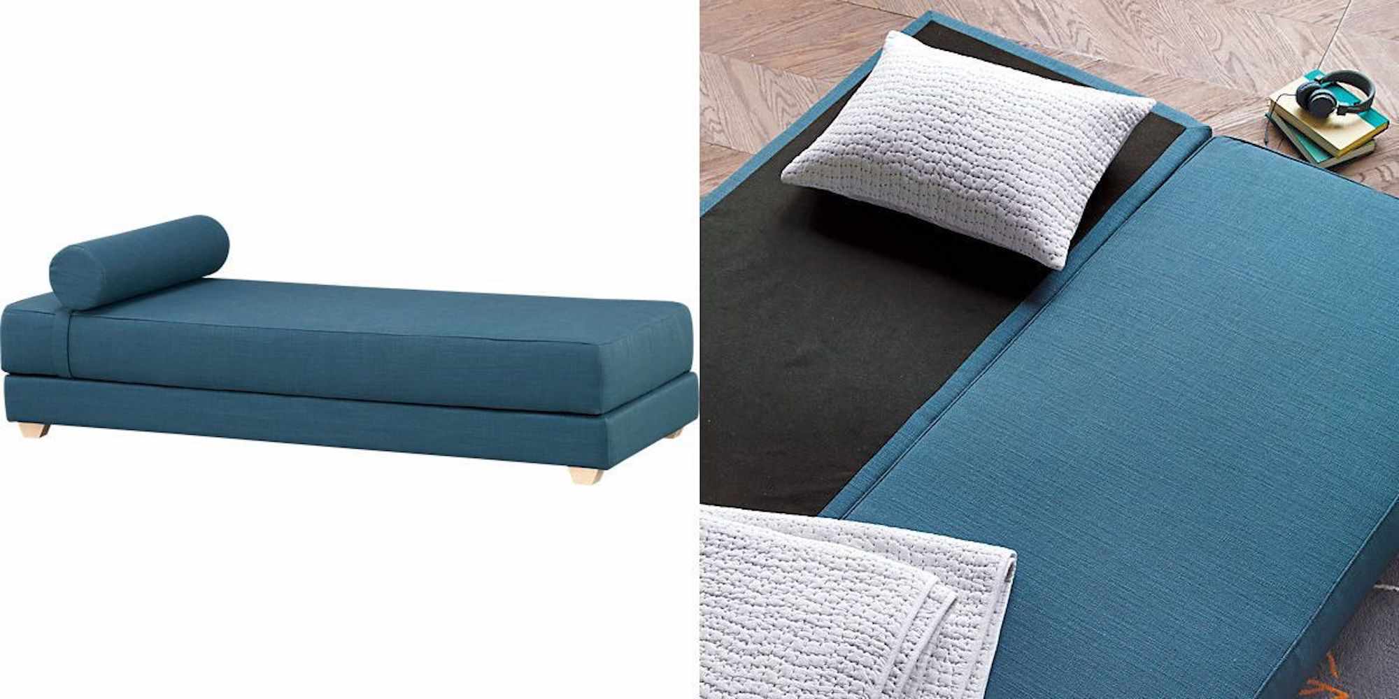 蓝色沙发床折叠并折叠出来