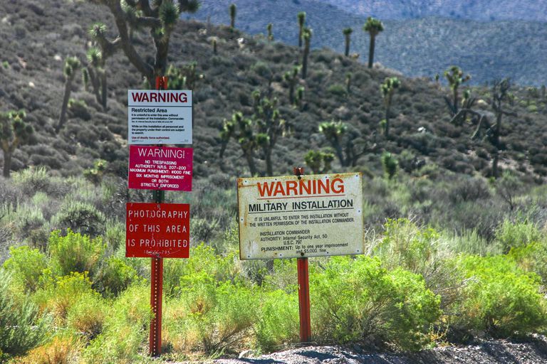 禁止人们进入保护区的警告标志