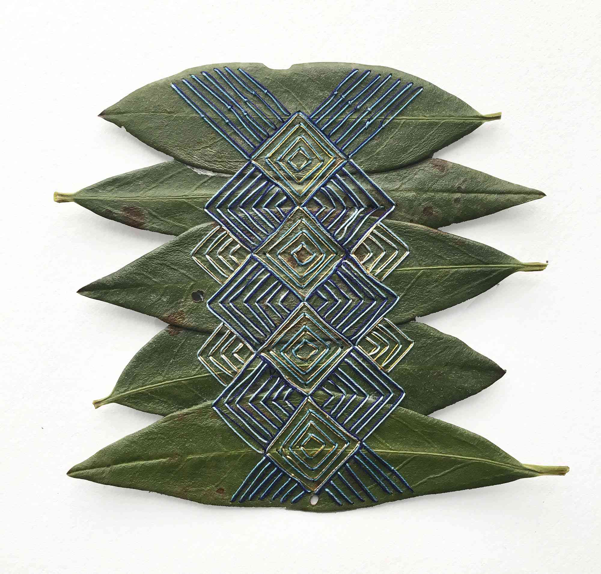 刺绣剪纸叶艺术品希拉里·沃特斯·法伊尔