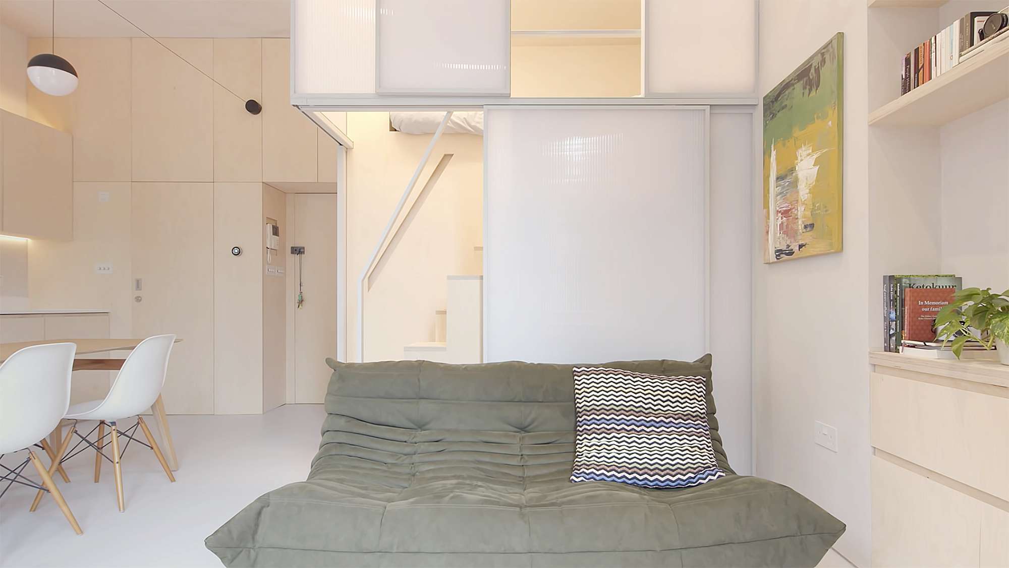 由Proctor & Shaw设计的睡舱改造的Shoji微型公寓