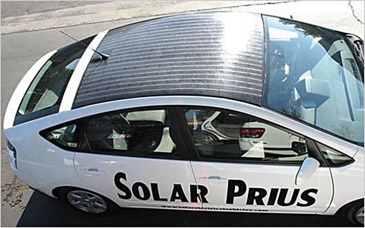普锐斯上的太阳能电池板
